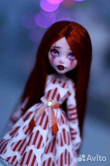 Ооак Leyn Shepard Дракулаура кукла Монстер Хай