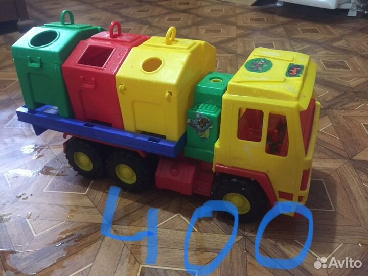 Продам машинку