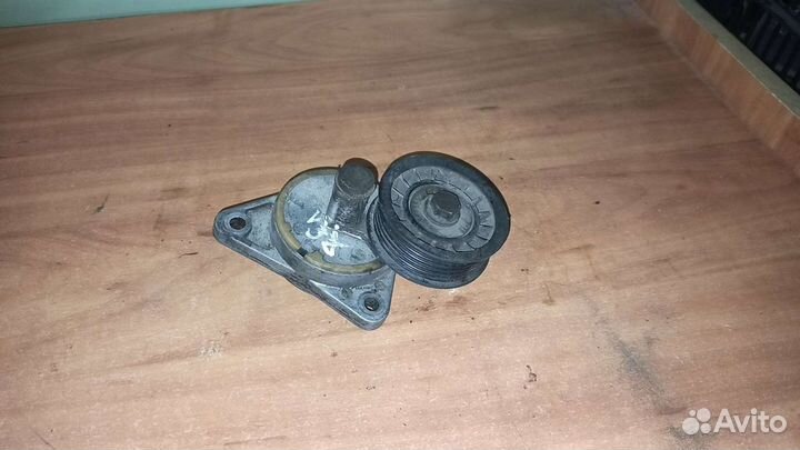 Ролик натяжной приводного ремня Ford Focus 1 1.8-2