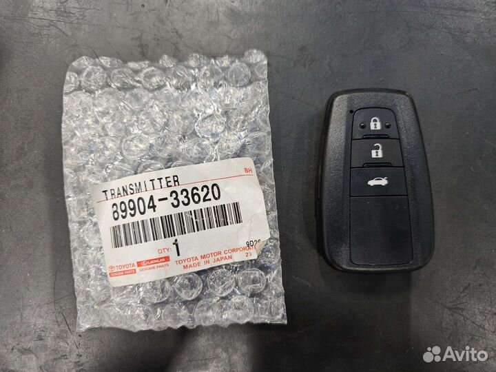 Ключ toyota camry 70