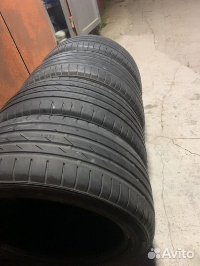 Nokian Tyres Hakka Black 255/40 R18