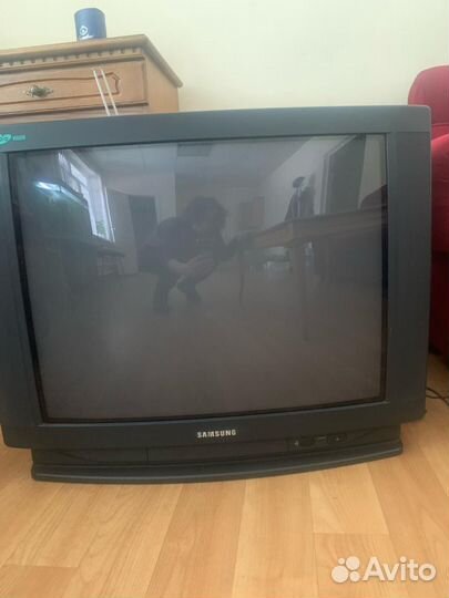 Телевизор samsung