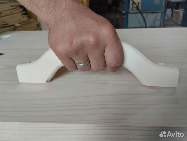 Дверные ручки - липа