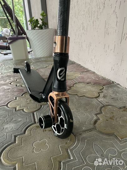 Трюковой самокат oxelo