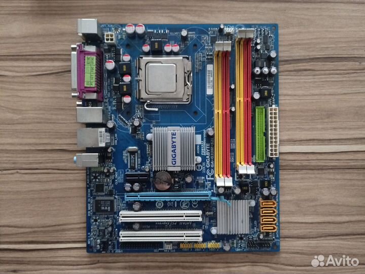 Платформа на 775 сокете