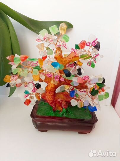 Дерево счастья из камней