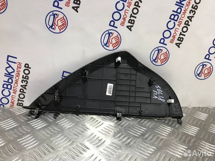 Накладка торпедо Hyundai Solaris 2