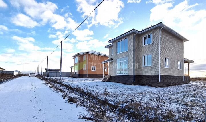 Дом 155,3 м² на участке 6 сот.