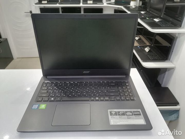 Acer i3-8145/mx 230