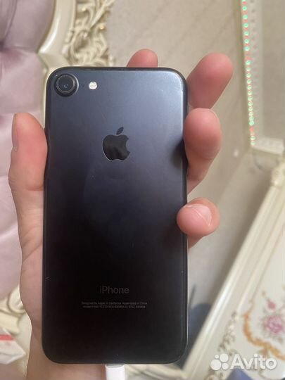 iPhone 7, 32 ГБ