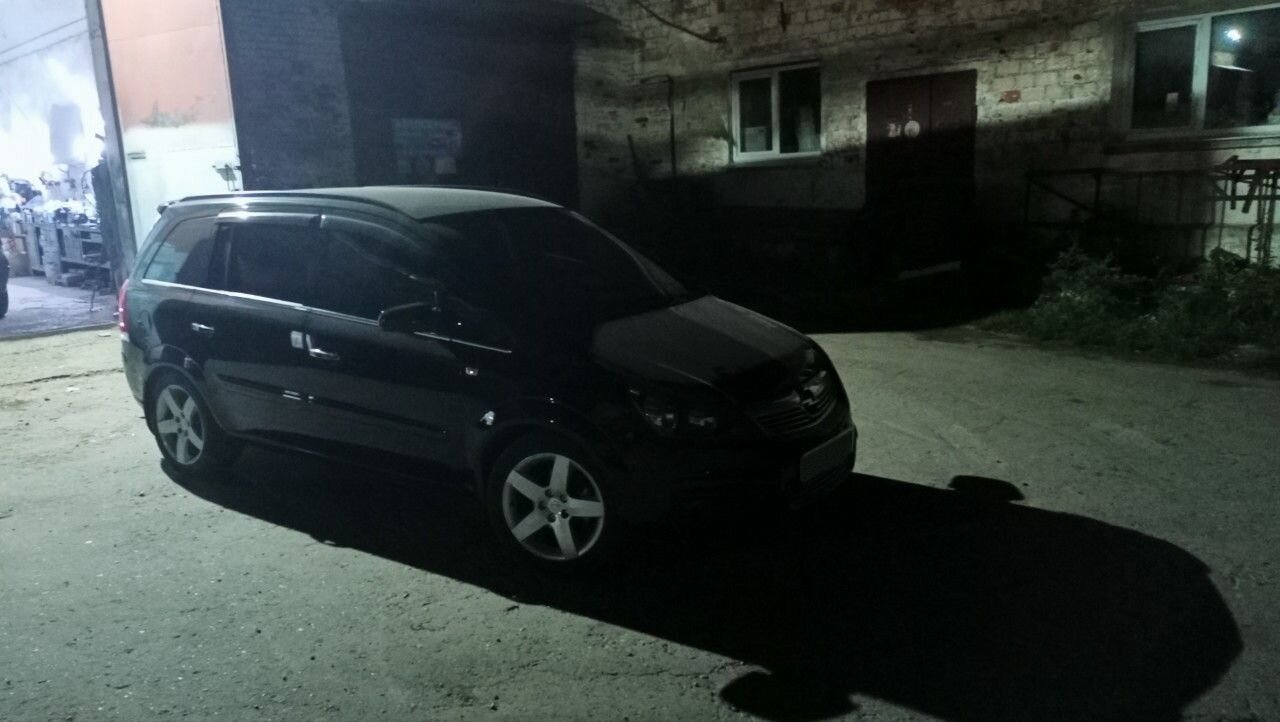 Opel Zafira: фото из отзыва