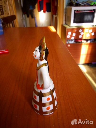 Статуэтка барышня