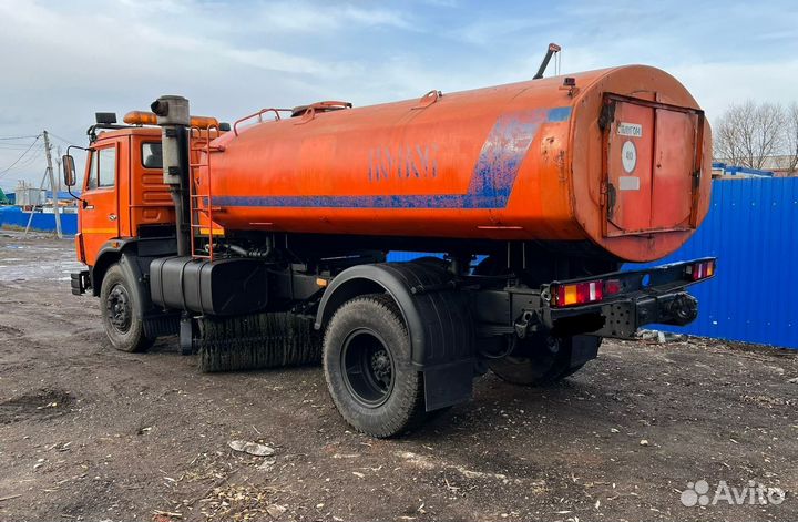 Поливомоечная машина ко-806(Зима/Лето кдм)