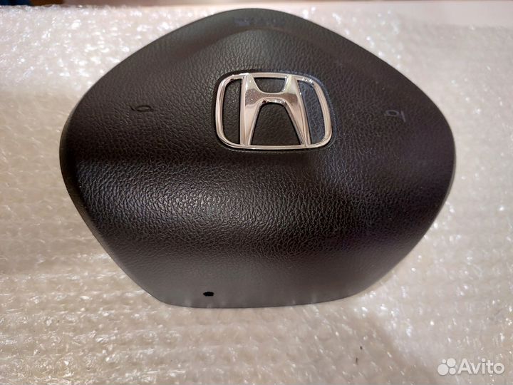 Крышка подушки безопасности руля Accord 8