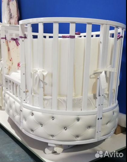 Кроватка трансформер с каретной стяжкой Комод