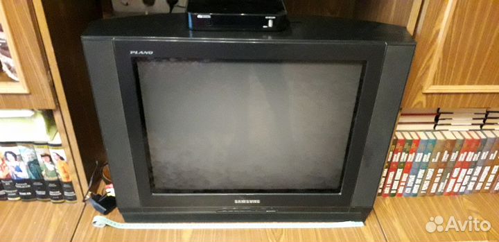 Цв.Телевизор samsung