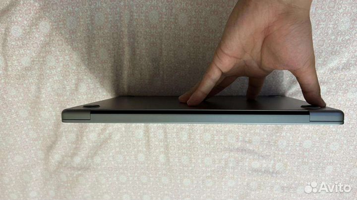 Macbook pro 14 m1 16gb 1tb
