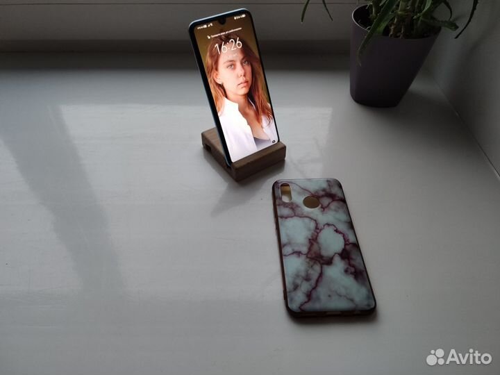 HONOR 10 Lite, 3/32 ГБ