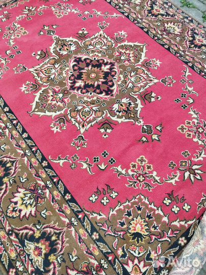 Ковер бу шерстяной