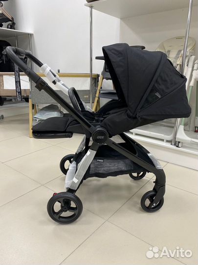 Новая коляска Mamas & Papas Strada Carbon