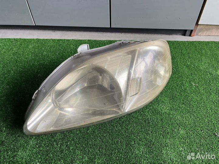 Фара передняя левая Honda Civic EK3 99-01