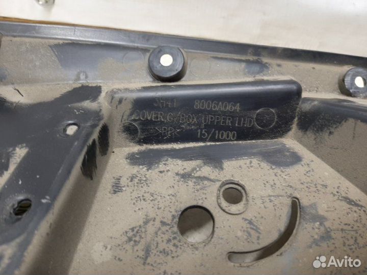 Накладка бардачка Mitsubishi Lancer 10 2.0 4B11