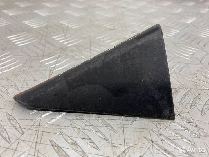 Б/У накладка двери уголок салона (обшивка салона)