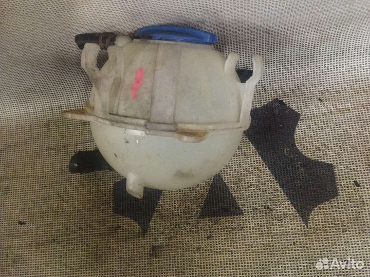 Бачок расширительный Volkswagen