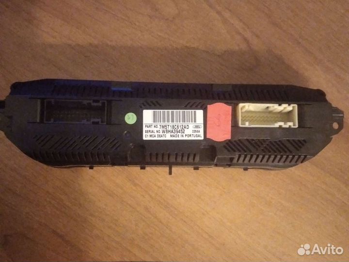 Блок управления климатом ford