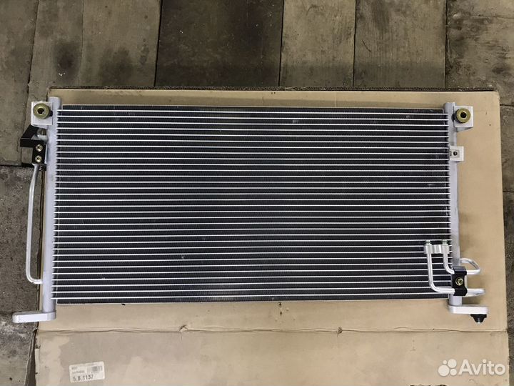 Радиатор кондиционера Mitsubishi Lancer 1.3
