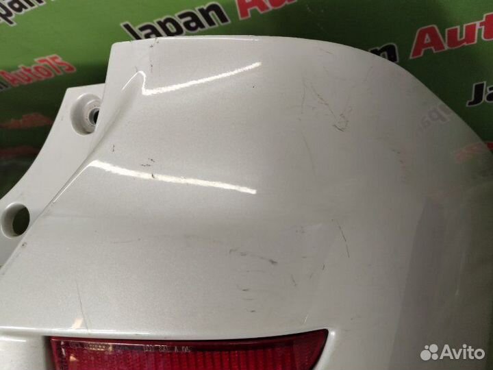 Бампер задний Toyota Wish ZGE20 2ZR-FAE