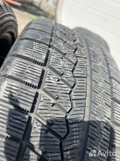 Sailun Ice Blazer Arctic 215/45 R17