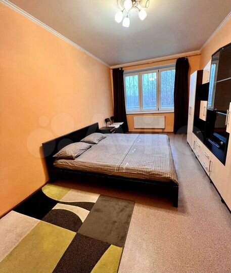 1-к. квартира, 42 м², 2/25 эт.