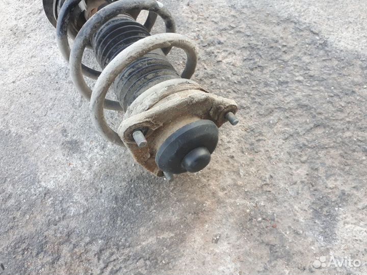 Стойка в сборе Амортизатор Kia Sportage 3 SL G4KD