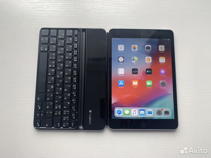 iPad mini2 64gb WiFi,Sim + клавиатура