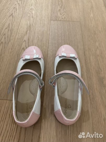 Туфли для девочки 34 размер белые