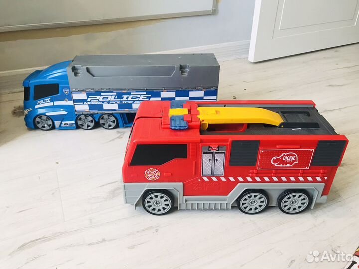 Машины трансформеры (пожарная, полицейская)