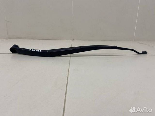 Поводок стеклоочистителя передний правый Hyundai S