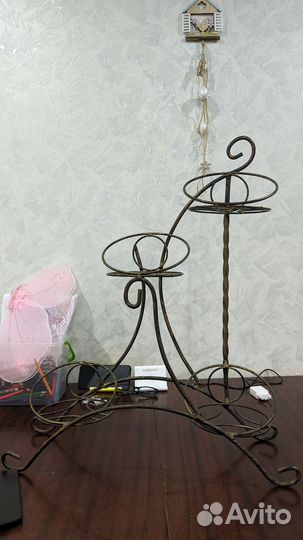 Подставка для цветов