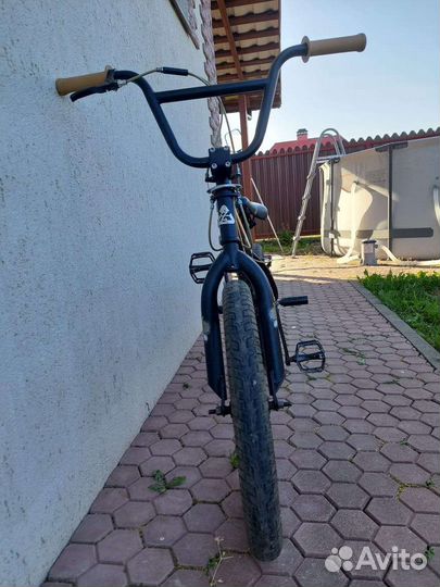 Трюковой велосипед bmx