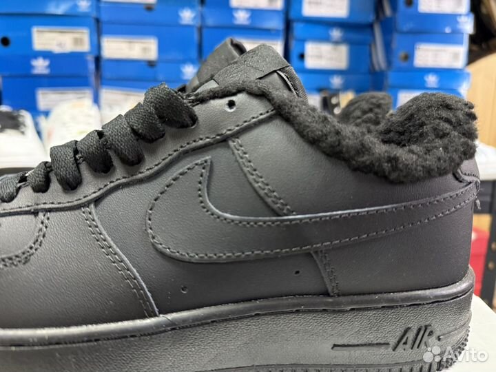 Кроссовки Nike Air Force с мехом