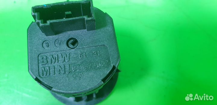 Переключатель нпб пассажира BMW 5 G30 G31