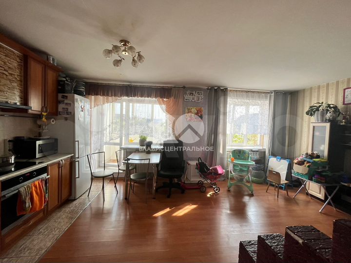 3-к. квартира, 65,5 м², 2/6 эт.