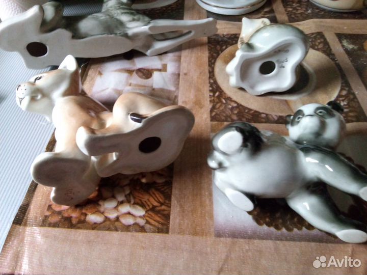 Фарфоровые фигурки
