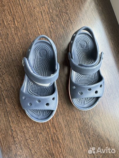 Сандали crocs c7