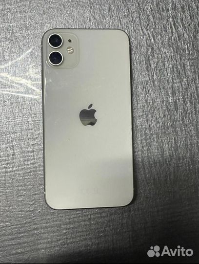 Apple iPhone 11 64gb akum 75