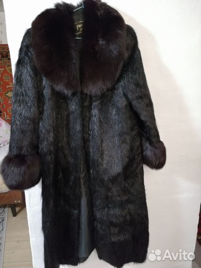 Шуба из меха нутрии (женская)