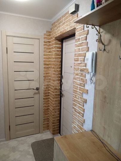 2-к. квартира, 55 м², 6/10 эт.