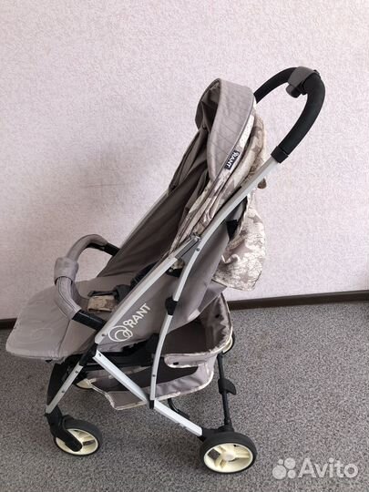 Прогулочная коляска трость