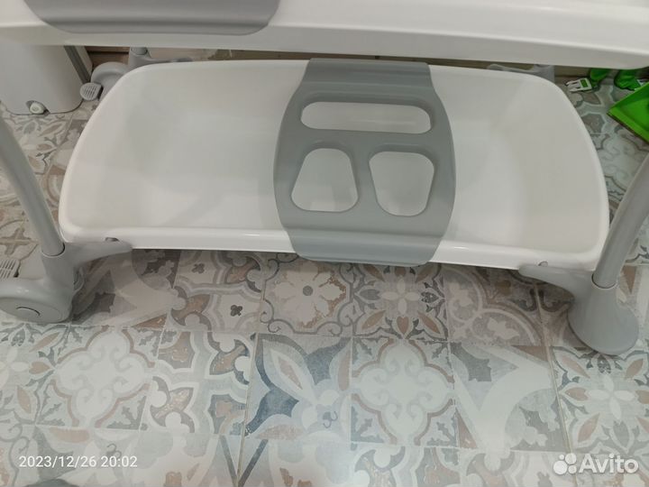 Пеленальный столик с ванночкой cam